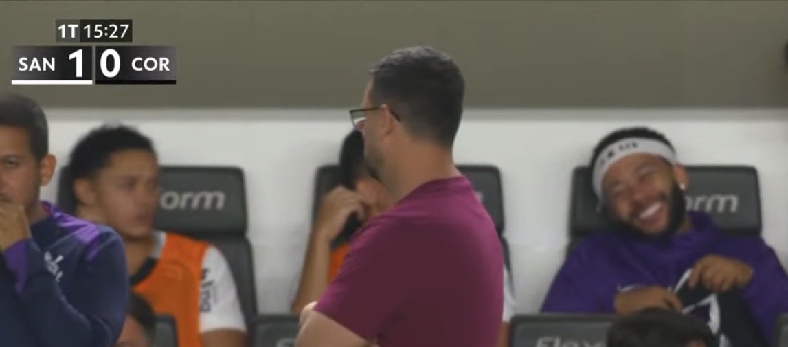 Eu quando o Santos ganha do Corinthians