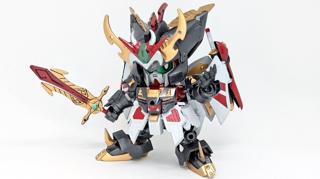 moroo25252's tweet image. 我が名は、魔星大将軍なりッ!!

天宮を乗っ取る闇の大将軍、
魔星大将軍
LEGENDBB体型でついに完成！
#SDガンダム　#ガンプラ
#魔星大将軍