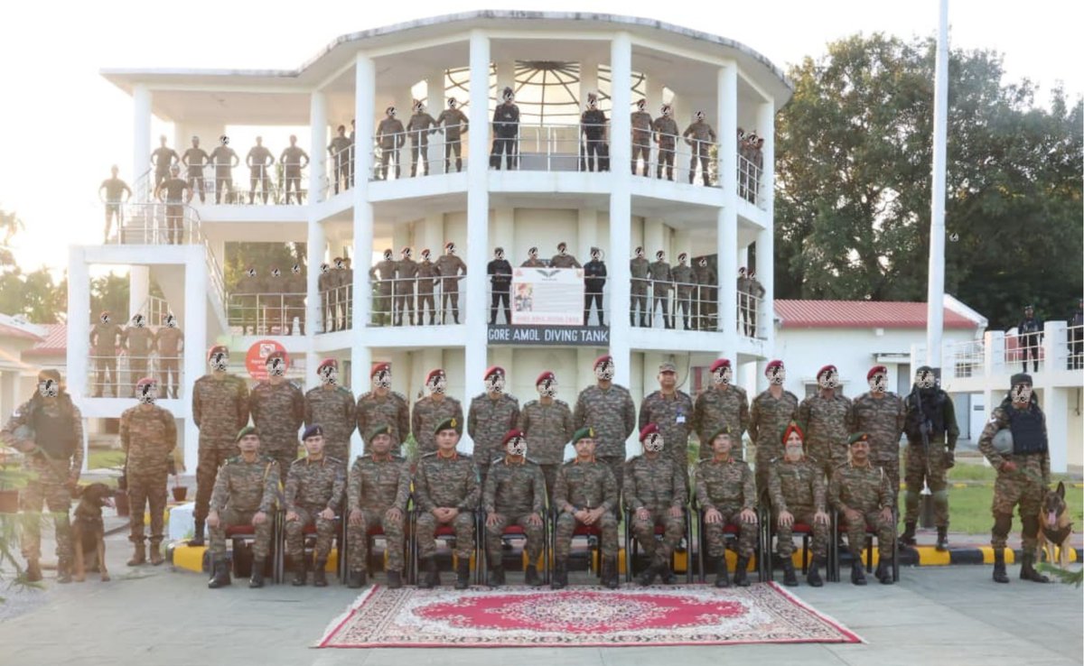 easterncomd's tweet image. Lt Gen RC Tiwari, #ArmyCdrEC, visited the #SpecialForces under #GajrajCorps &amp;amp; reviewed their #OperationalPreparedness. He complimented them for their exceptional operational excellence, adaptability and professionalism across full spectrum of contemporary and emerging…