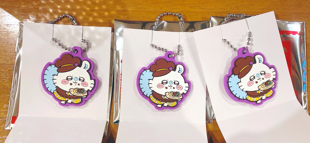XvdVtt8's tweet photo. ちいかわココス コラボ 
ラバーストラップ

譲　モモンガ、モモンガ、モモンガ

求　ハチワレ、うさぎ、ラッコ

千葉稲毛駅付近におります。
手渡し交換希望です。
検索からでもお気軽にお声掛けください😊

よろしくお願いします🙏💦 https://t.co/xCOKI3jaPH