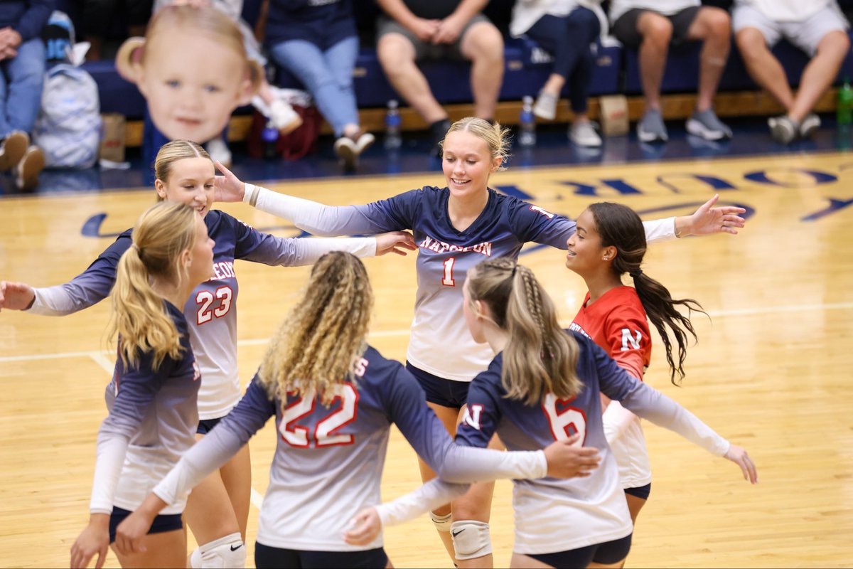 We can always count on Curt for capturing some a m a z i n g shots of our team 🤩, (including my cover photos!) these are some photos he took recently during our senior night game. Thank you!  📸: <a href="/curtlydy/">Curt Lydy</a>