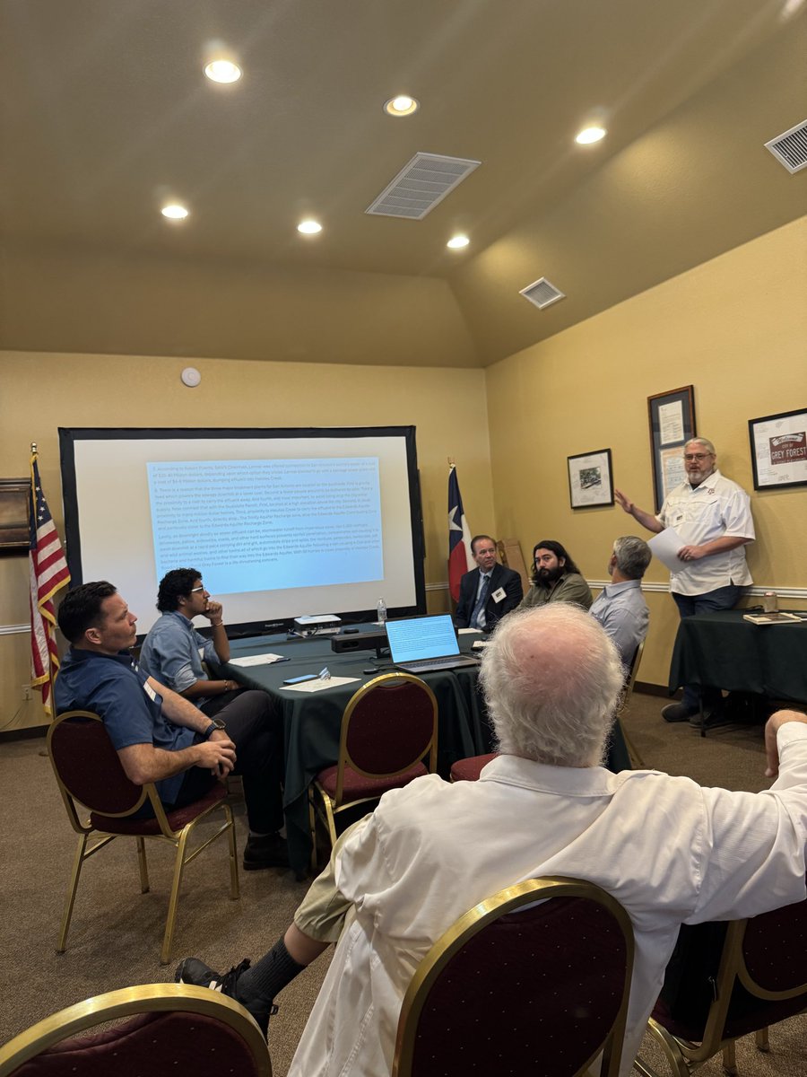 CommishJRod's tweet image. We toured the site of a proposed 3,000-home development called Guajolote Ranch that would require a new wastewater treatment plant. As your Commissioner, I’m committed to keeping our water safe &amp;amp; protected for our families and our future. 

#EdwardsAquifer #WaterProtection