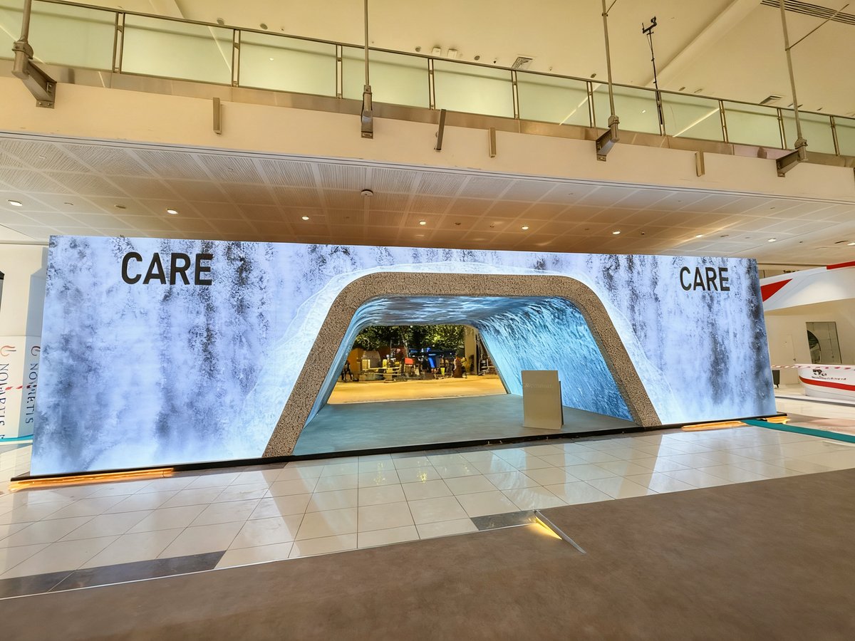 colorlightcloud's tweet image. At the 2025 Abu Dhabi Global Health Week, we collaborated with #QubitElectronics to unveil a striking LED display, engineered around the innovative &quot;tunnel&quot; concept. 💡

#Colorlight #QubitElectronics #britepixl #ProjectCase