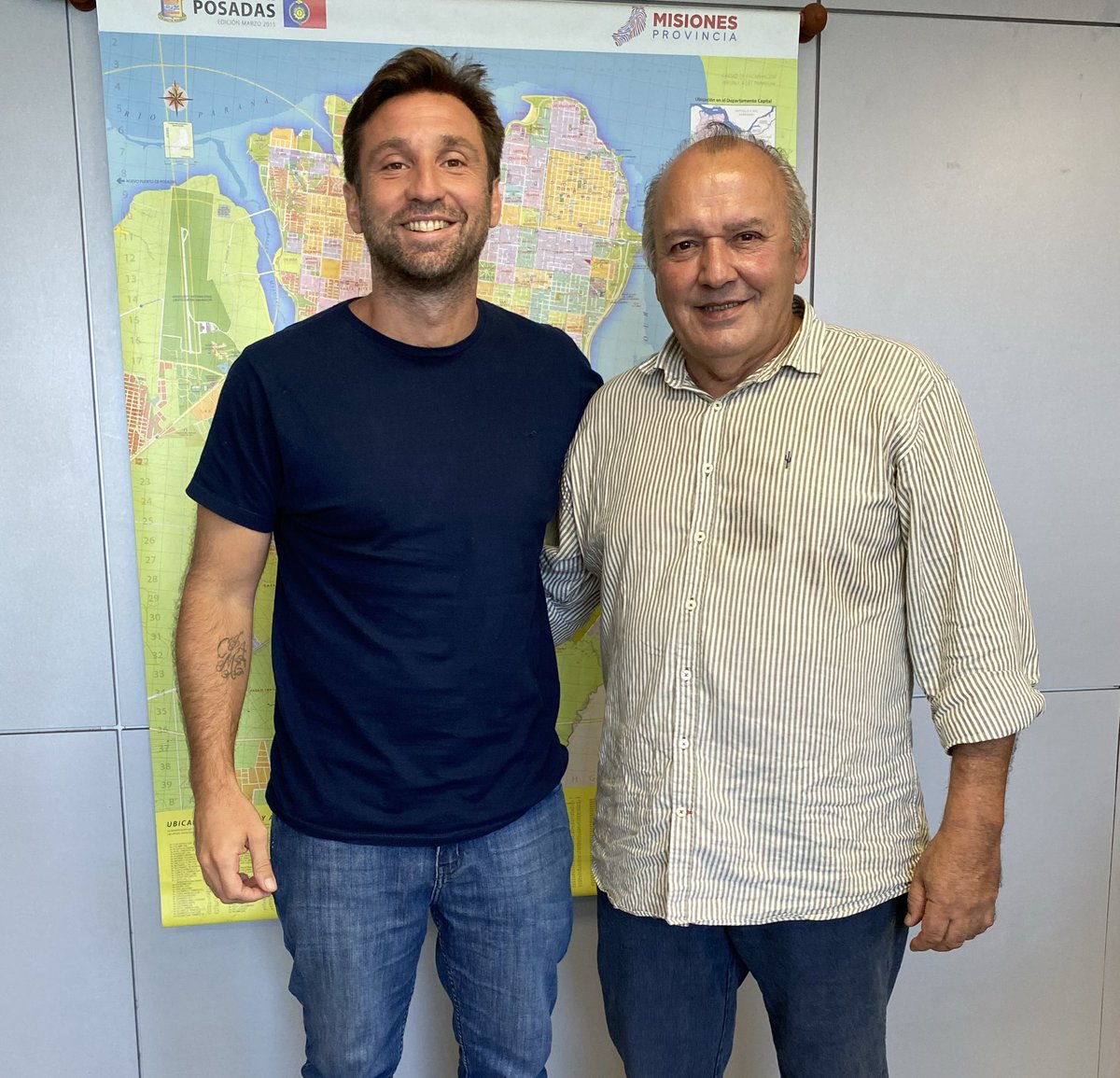 Dueño de anécdotas increíbles y relatos de película. Protagonista de momentos inolvidables. Radical de la vieja escuela, hoy ya es parte de la historia política de misiones. Se fue en su ley, defendiendo sus causas y sus colores. 
Te voy a recordar siempre, amigo. 💔