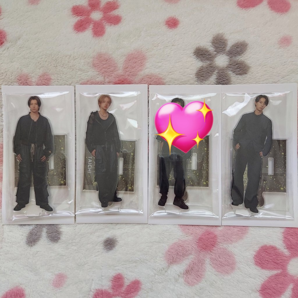 BEFIRST_junon12's tweet image. THE LAST PIECE ラスピ 交換
アクスタ フォトカード ポストカード

【譲】
アダム ゴイチ カンタ ケイ タイチ ユウタ

【求】
ライキ RAIKI 🫑💋
アクスタと4枚目のフォトカ激求です🥺

アクスタはアクスタ同士の交換
紙類は2:1可◎
郵送✉️
#THELASTPIECE交換
#ラスピ交換