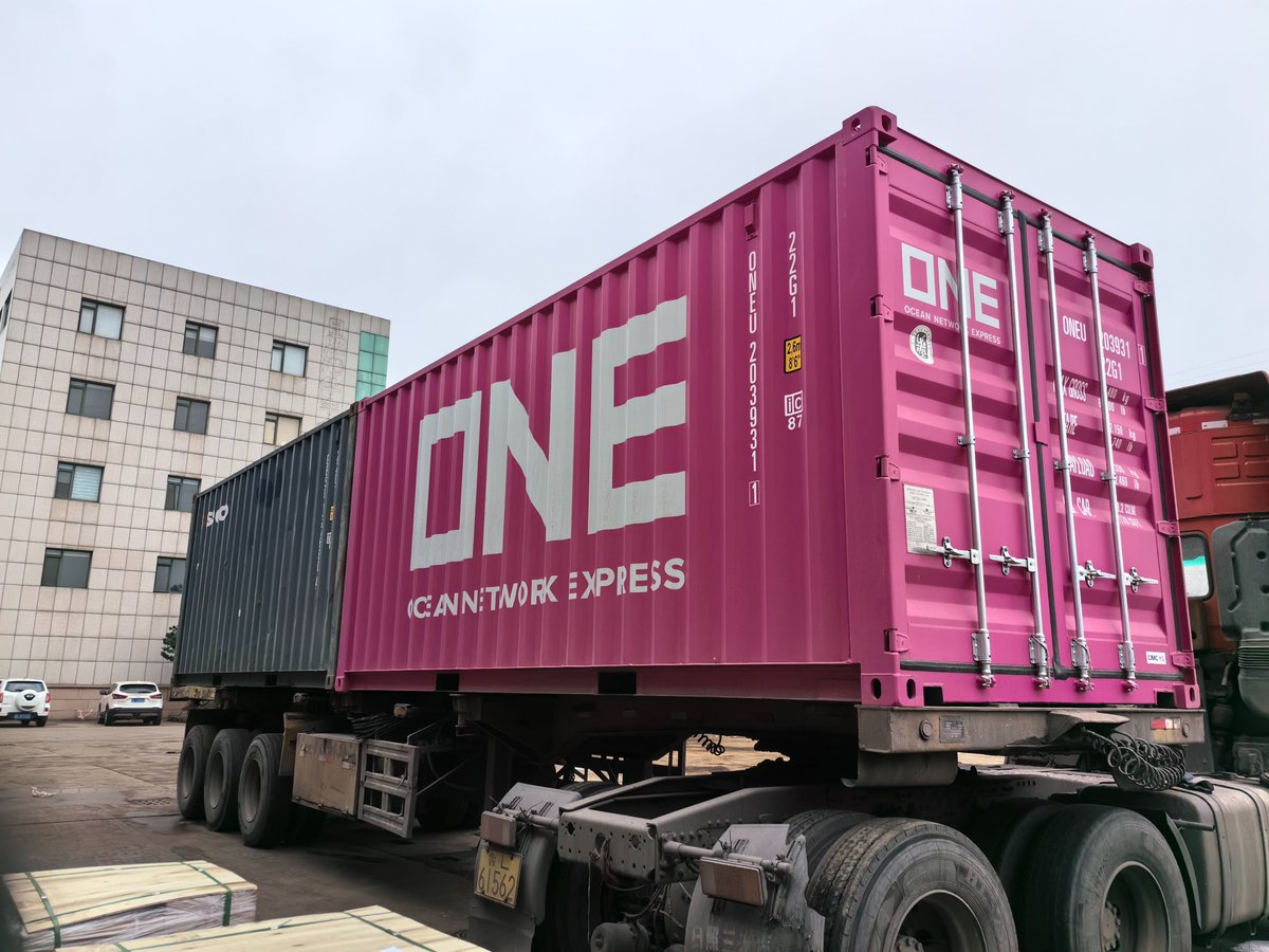 ApeFitnessRZ's tweet image. 1x20ft container was loaded today.
Smith Machine:
TOTAL BODY MASTERY!
✅ Safety-focused solo workouts
✅ All-in-one muscle builder
✅ Perfect form every rep
✅ Beginner-friendly results
#GymEssentials #SmithMachine #TrainSmarter #Ape #ApeFitness #SOKWE® #CommercialGym #Strength