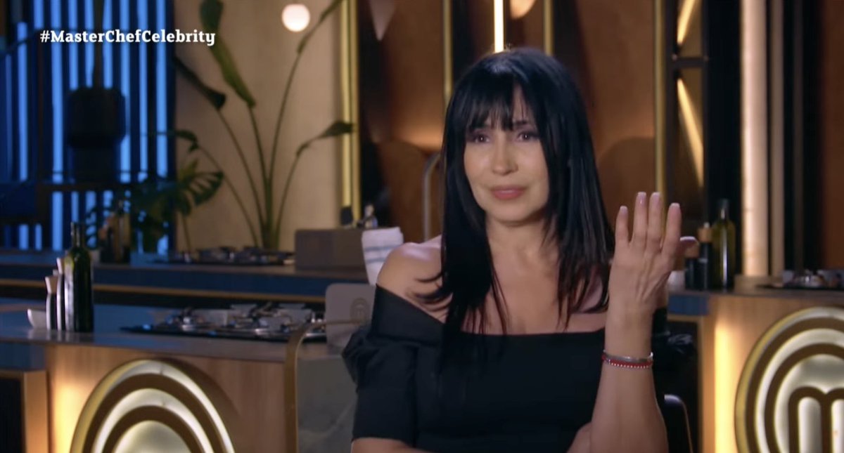 eeemiliano's tweet photo. Marixa es el primer delantal negro en riesgo de eliminación de #MasterChefCelebrity 💔 https://t.co/j12XiRuuCC
