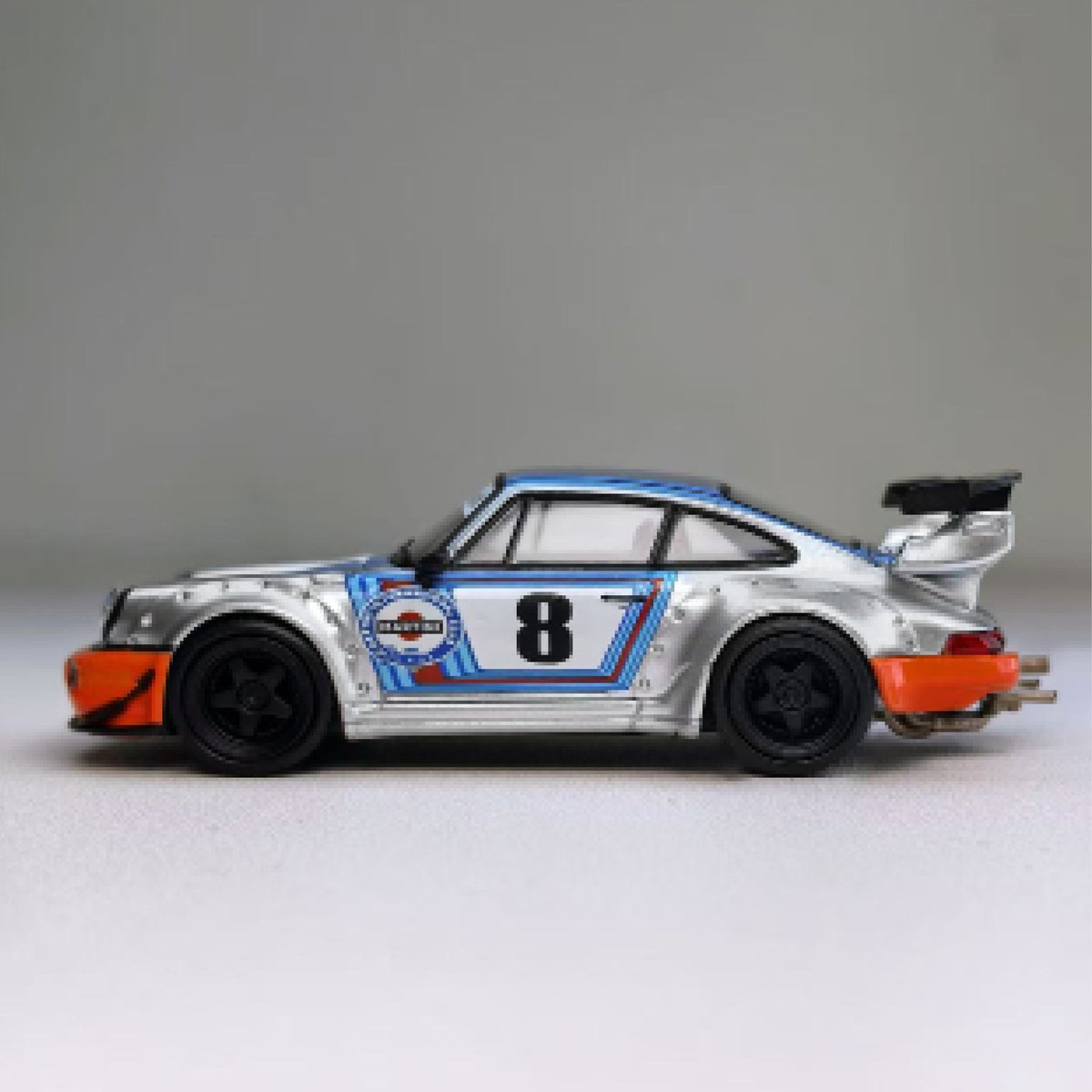 HJ_Minicar's tweet image. &amp;lt; MODEL MODEL &amp;gt;
RWB 964 Ichiban Boshi #8
■発売予定:2026年1月以降
■お取扱店
markmodels.jp/distributers-r…
#MODELMODEL #モデルモデル #ミニカー #RWB #RAUHWeltBEGRIFF #RAUHWelt #中井啓 #ラウヴェルトべグリフ #RWB964 #IchibanBoshi
