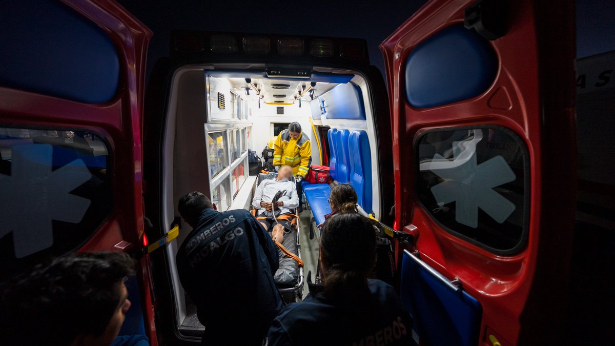 juliomenchaca_'s tweet image. Los traslados aéreos siguen su curso para apoyar a personas que requieren de atención médica y se encuentren en situación vulnerable.
#HidalgoUnido
#PrimeroElPueblo