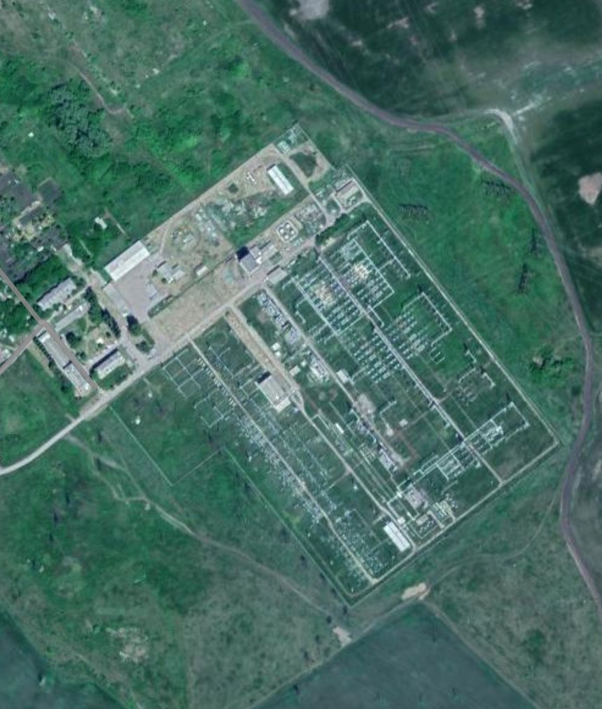 Osinttechnical's tweet image. Overnight, Ukrainian forces mounted a successful drone raid on Russian power infrastructure in Volgograd Oblast. 

Russian officials report that the major Balashovskaya substation was hit, knocking out power to portions of Volgograd and Voronezh Oblasts.