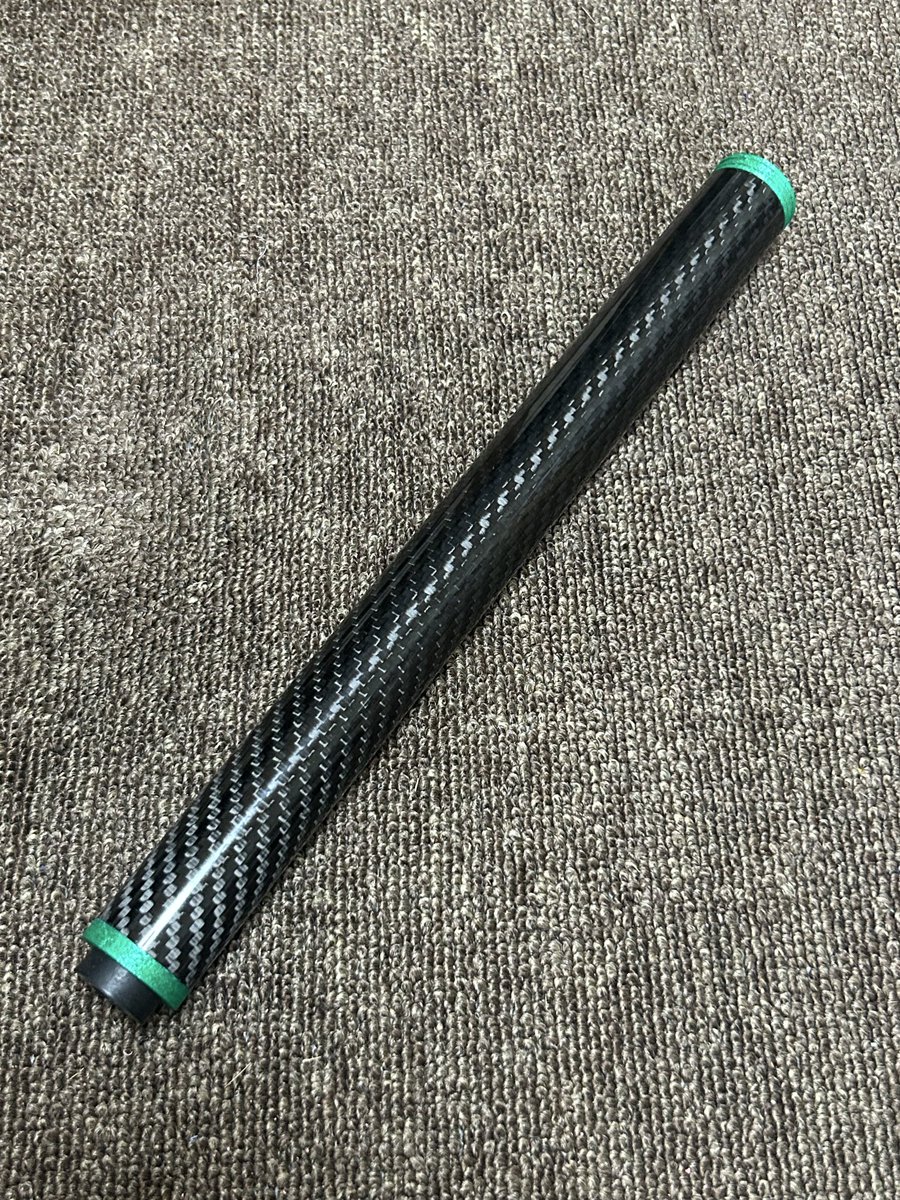 ビリヤード Y2Jv4 BD〉DIYで生まれたカーボンジャンプキュー『Y2Jv4』by Y2