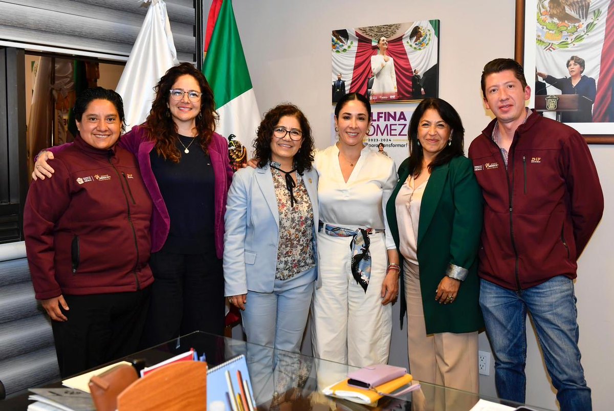 Fue un gusto reunirme con la Directora General, Karina Labastida Sotelo, para fortalecer los lazos entre la UAEMéx y el DIF Estado de México. 

Seguiremos sumando esfuerzos en proyectos que impulsen la formación integral y el bienestar de nuestra comunidad.