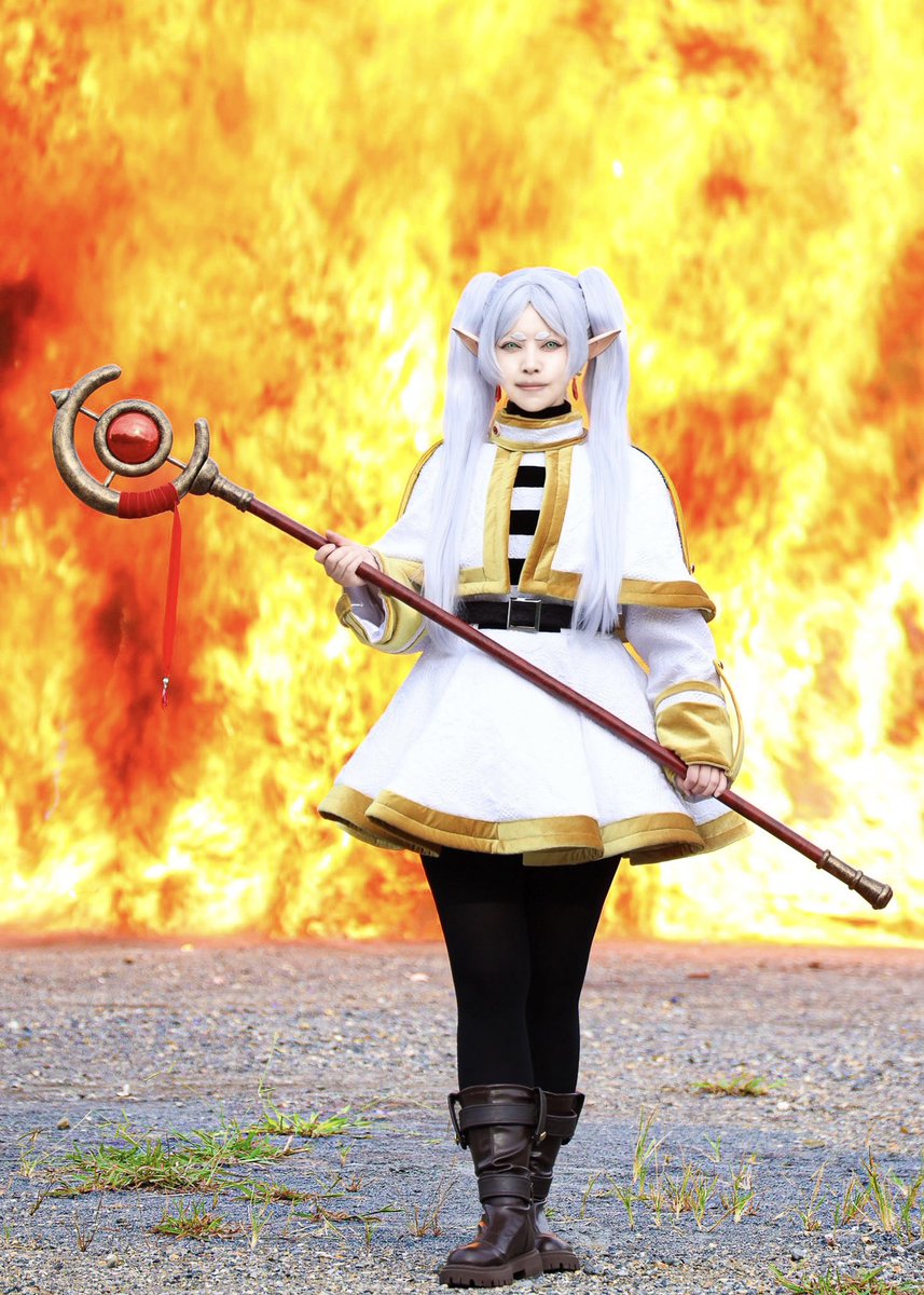 【 cos  葬送のフリーレン】

　　　　　|地獄の業火を出す魔法|
　　　　　    《ヴォルザンベル》

photo:<a href="/llpkei/">ケーゴ</a> 

#コスナビ 
#コスナビ爆破撮影