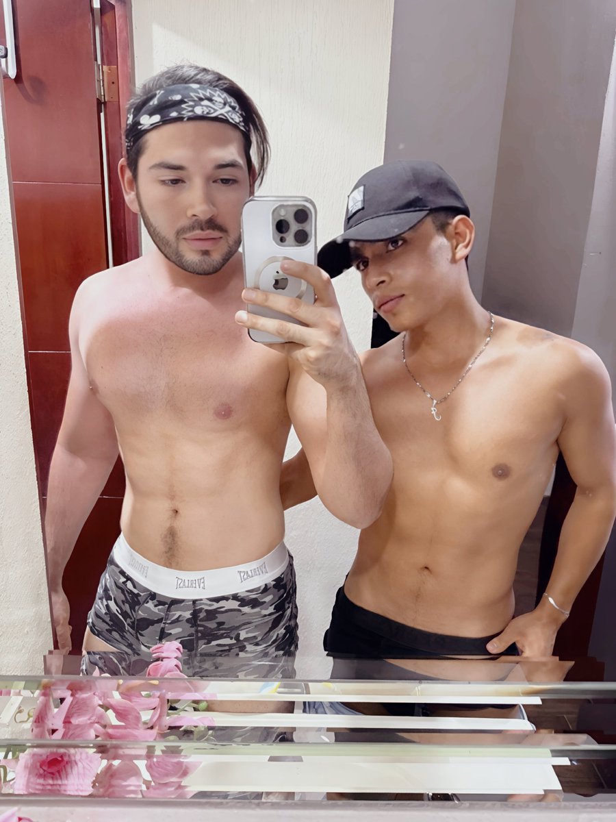 Danielique tweet media