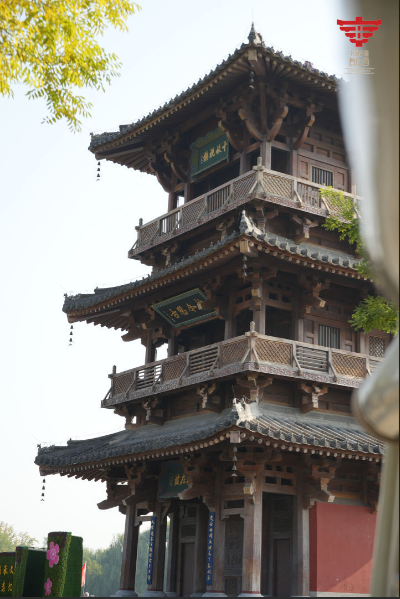 hijiangxi's tweet image. On Oct 14, the first stop of the “DISCOVERING SHANXI‘S ANCIENT CHINESE ARCHITECTURE Overseas media and students tour” brought guests to Jinci Temple.  #DiscoverShanxi #AncientChineseArchitecture
@ShanxiDaily
@Shanxitimes
@Gpwah1234