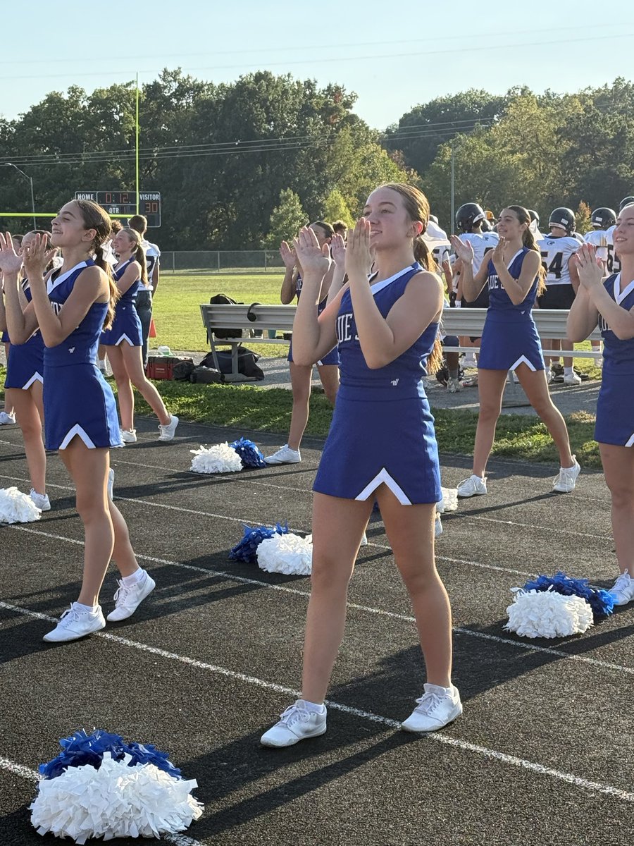 Natalie Flora tweet media