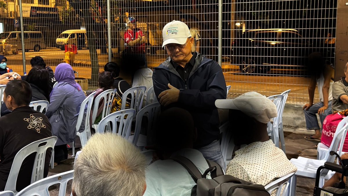 farhanazahan's tweet image. As expected, raid lagi sempena kedatangan Trump di another ASEAN Summit. Sorokkkk