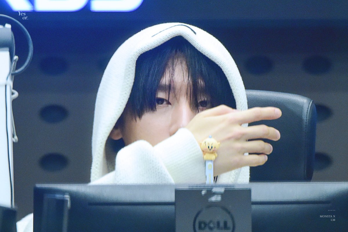 timeto_im's tweet photo. [241016] 몬스타엑스 아이엠의 키스더라디오 마흔일곱번째 #몬스타엑스 #MONSTAX #아이엠 #IM #창균 https://t.co/UeXxUT0LUP