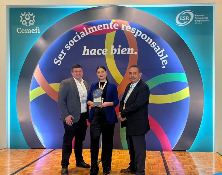 OutletMinero (@outletminero) on Twitter photo 🎉 Felicitamos a Heliostar México  <a href="/HeliostarMexico/">Heliostar México</a> por recibir el Distintivo ESR 2025  <a href="/Cemefi_RSE/">Cemefi Responsabilidad Social Empresarial</a> por su compromiso con la #MineríaResponsable y el desarrollo sostenible en la mina La Colorada.
Reconocer 14 años consecutivos de responsabilidad social es un ejemplo de constancia 🎉 Felicitamos a Heliostar México  <a href="/HeliostarMexico/">Heliostar México</a> por recibir el Distintivo ESR 2025  <a href="/Cemefi_RSE/">Cemefi Responsabilidad Social Empresarial</a> por su compromiso con la #MineríaResponsable y el desarrollo sostenible en la mina La Colorada.
Reconocer 14 años consecutivos de responsabilidad social es un ejemplo de constancia