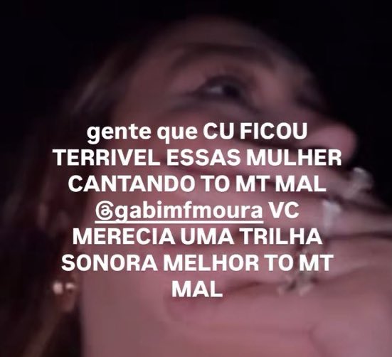 aboutrubyjane's tweet image. A amiga da Gabi moura eu tô passando mal