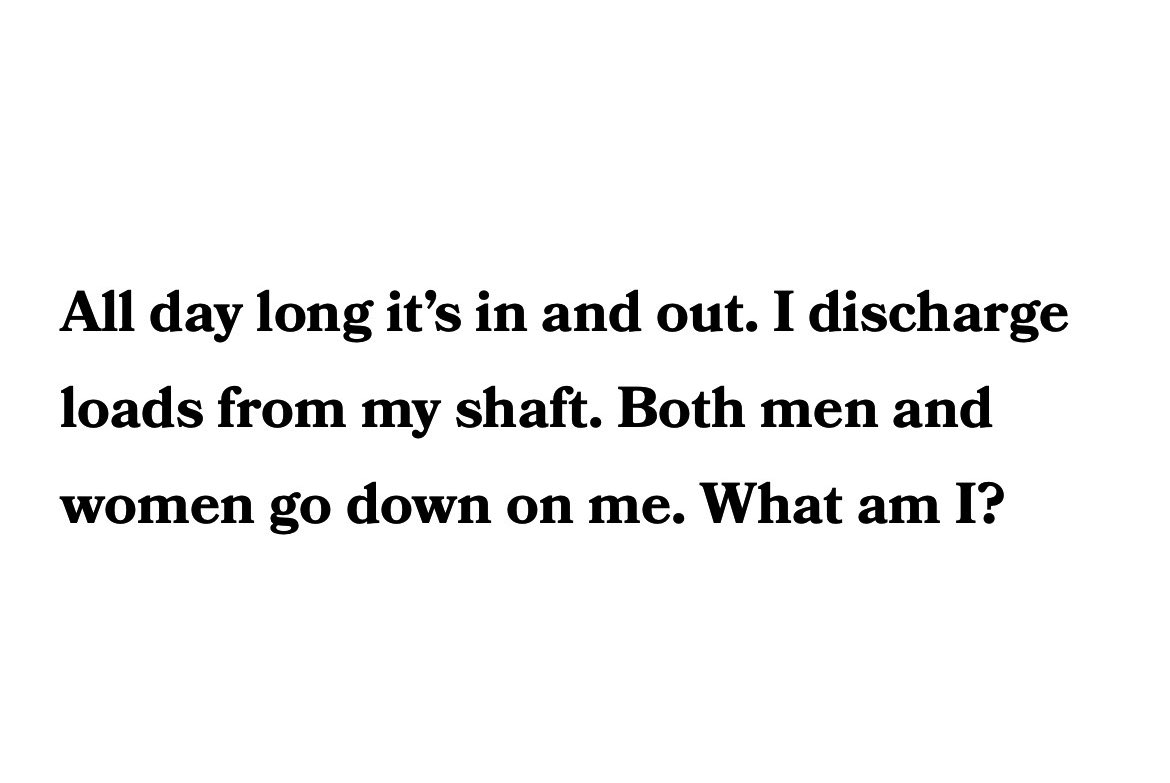 wendeeluvz's tweet image. 🤔 #RiddleMeThis 🤣