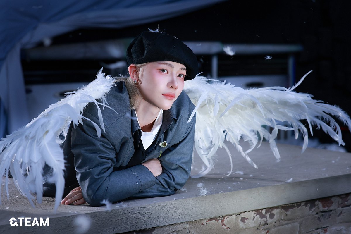 &amp;TEAM KR 1st Mini Album 'Back to Life' - GAZE ver. Jacket Shoot Behind Photo

#andTEAM #앤팀 #NICHOLAS
#BacktoLife #GAZE