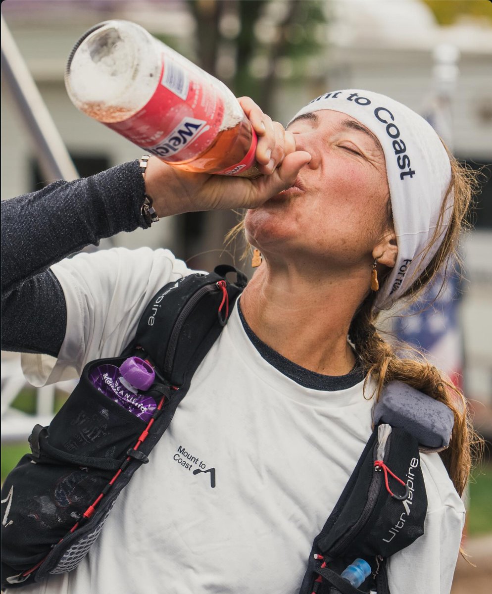 🆕 PODCAST Territorio Trail en <a href="/aragonradio/">Aragón Radio</a> 
🎙️ Con <a href="/AlfonsoGarciaTT/">Alfonso García</a> y <a href="/Rauleorza/">Raul Leorza</a> 
1⃣ Domusa Teknik 40, toda la esencia del trail vasco en una prueba 360º.
2⃣ Las primeras palabras de Manu Vilaseca, en la meta de Moab, tras ganar la Triple Crown de las 200 millas.
3⃣ El UTMB de