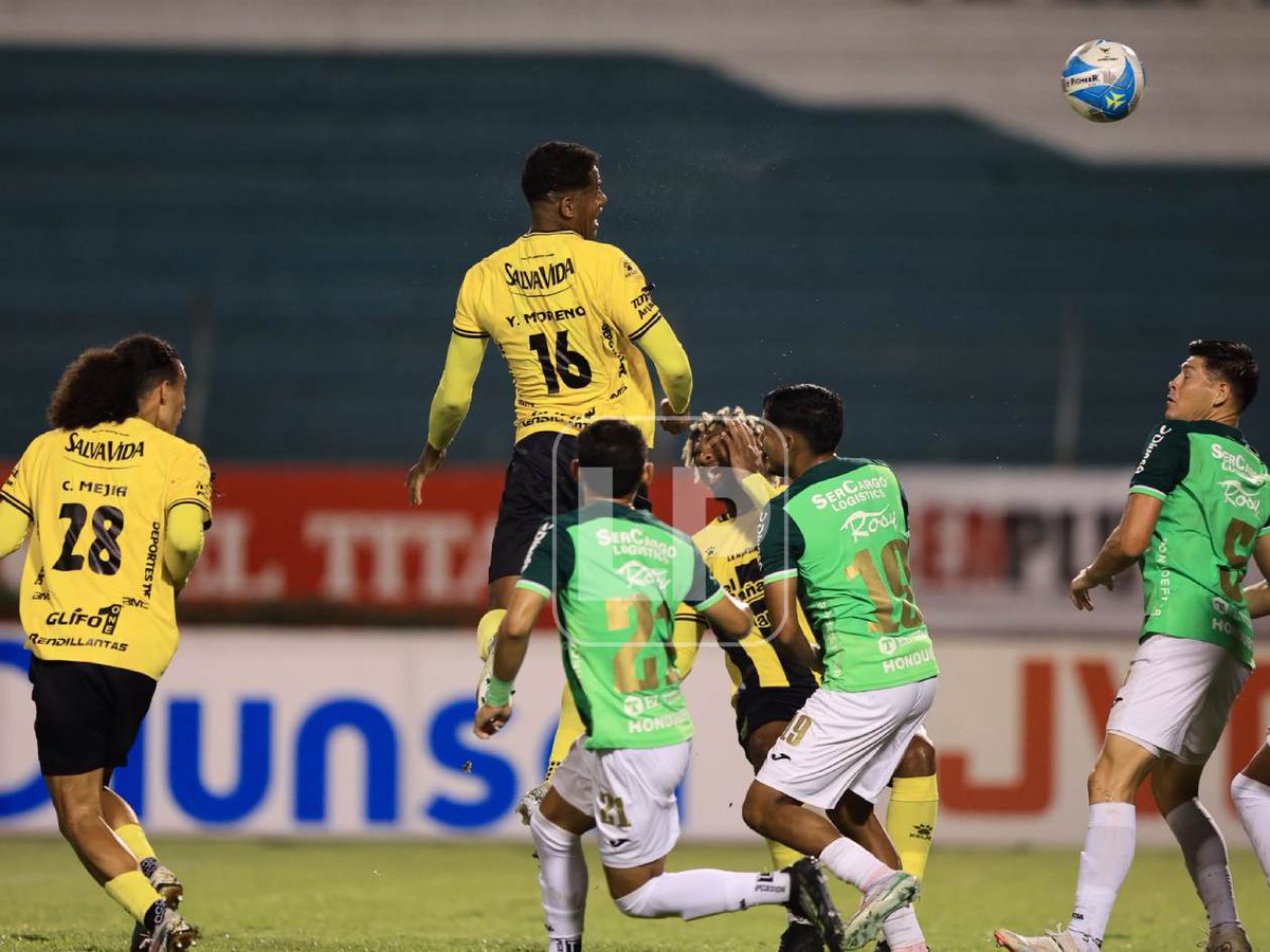 ¡TERMINA EL DERBI!

Marathón y Real España no se hicieron daño y se repartieron puntos en el Olímpico. EN VIVO: tinyurl.com/4hvyxdca

Fotos OPSA: Yoseph Amaya