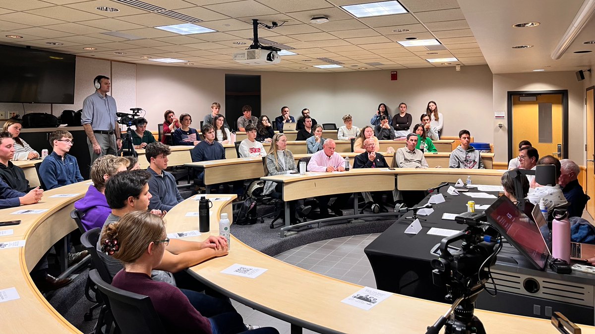 WisconsinYAF's tweet image. The University of Wisconsin-Madison is one of our nation's greatest universities. Tonight's panelists believe that a stronger commitment to viewpoint diversity would make our campus even better. @yaf