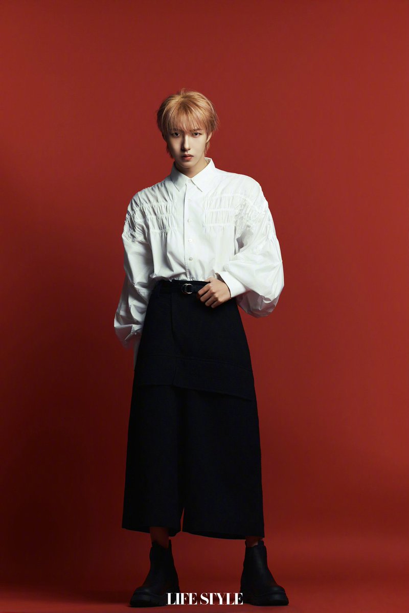 เริ่ดสมชื่อคุณหนูน้องเหรินมากอะ โคสจึ้งงงงㅠㅠ

RENJUN LIFESTYLE OUT NOW
#RENJUNx精品购物指南Lifestyle