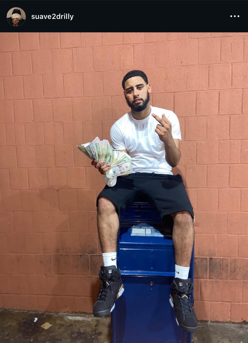 do_bloco7003's tweet image. Suave Drilly (Drilly Gang/G-side/⛪️🎯) sofreu um atentado na noite de hoje e veio a falecer, o rapper foi fatalmente baleado enquanto estava no Bronx, grande perca pros Drillys, suave era um dos mais ativos da gangue.

#RIPSuavee #FleeLee #FreeSpazz #Onlyfans