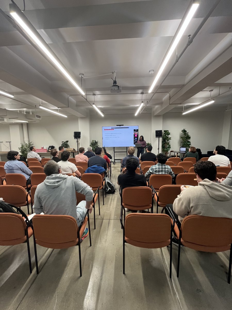 iOSoho's tweet image. 🌟 Thank you to @RevenueCat for hosting the iOSoho Meetup today!
🔥 Also, thank you to Diego Bustamante and @mergesort for their great talks!
🎥 Recordings will be ready soon, and the November meetup announcement is on the way — stay tuned!
#iOSoho
#NYCMeetup