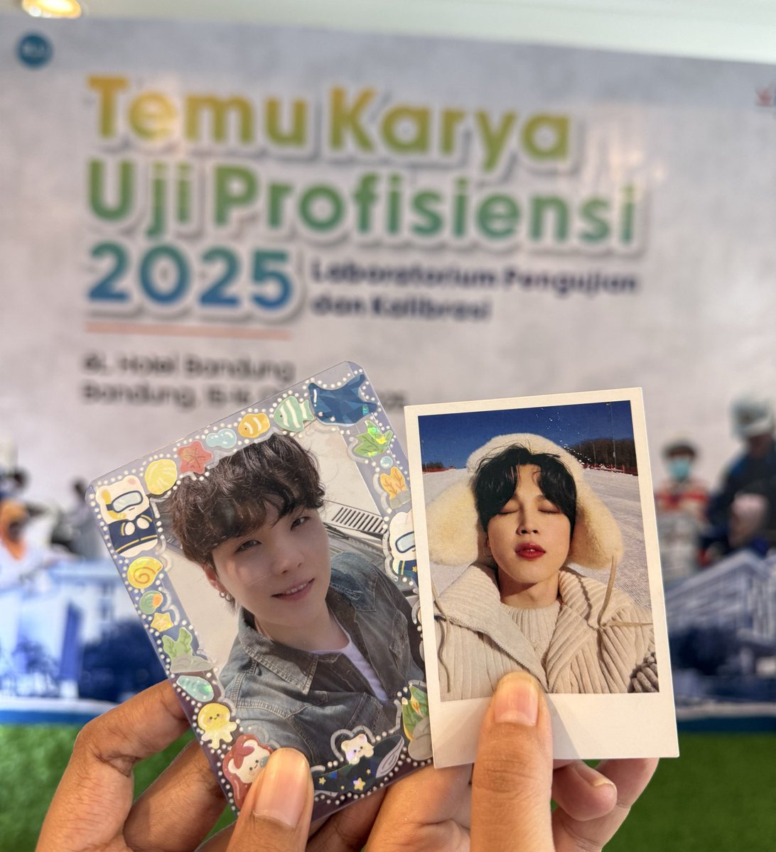 mannosasuga's tweet photo. Yoongi dan jimin mau presentasi di temu karya up hari ini https://t.co/qfW06EW05g