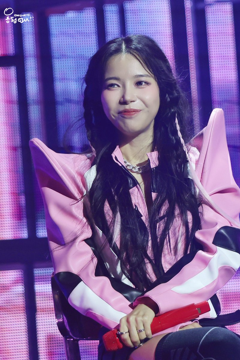 energywen's tweet image. 251011 ์๋ผ Solaris in Seoul
๐ฎโ๐จ
#์๋ผ #Solar #๋ง๋ง๋ฌด #MAMAMOO #๊น์ฉ์
