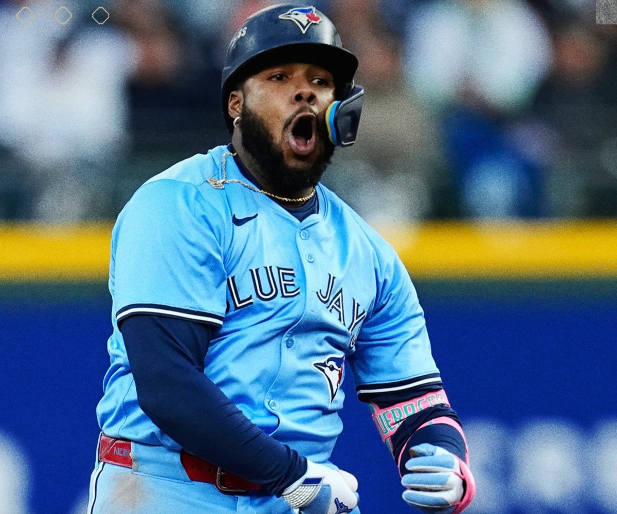 Beismundial's tweet photo. Violento despertar de los bates de Toronto!
#BlueJays #Mariners #MLBPlayoffs 
https://t.co/tvMmYf6TVH https://t.co/Q3N9u9b9Nj