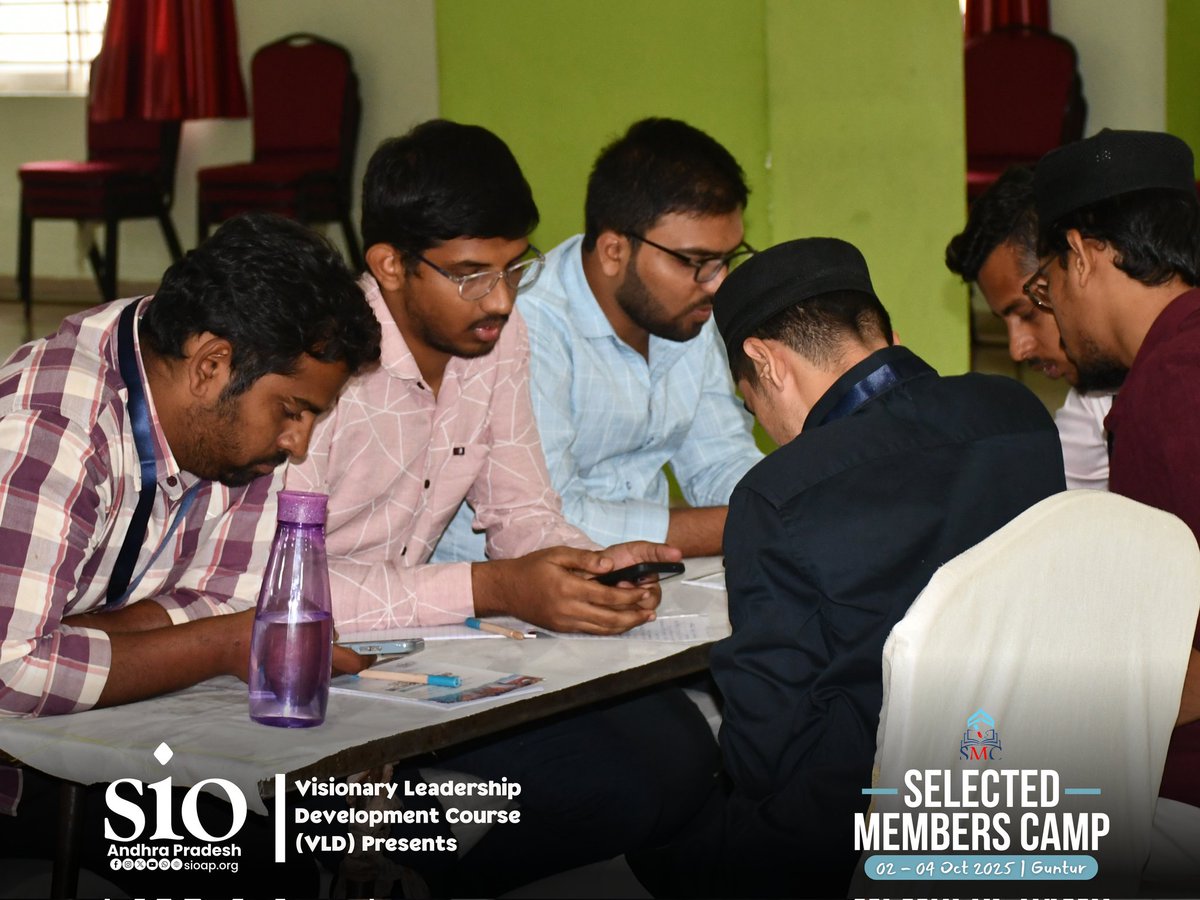 SIO_AP's tweet image. 🌙 Selected Members Camp – Day 1 🌙
Alhamdulillah! Day 1 of #SMC2025 concluded with impactful sessions on Qur’anic reflection, intellectual steadfastness, and organizational vitality.
#SIOAP #SIOofIndia #IslamicMovement #YouthForIslam #LeadershipDevelopment
