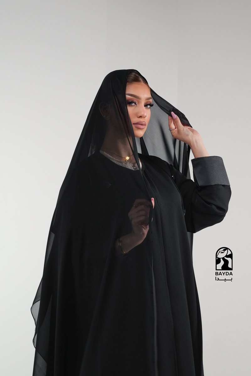 Baydaom's tweet photo. مجموعة Bayda الجديدة تجمع بين الفخامة والبساطة في كل تفصيل ✨
شاهدي الصور والفيديو واكتشفي القطع اللي تناسب ذوقك.
تسوقي الآن من موقعنا الرسمي 🛍️

#بيدا #عبايات_بيدا #كولكشن_جديد #عبايات_فخمة https://t.co/8WY14Z9iSI