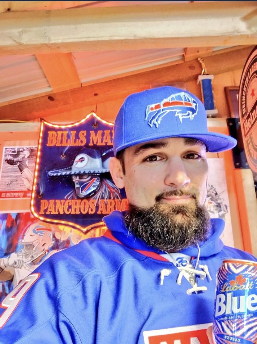 Hey there #BillsMafia 
Please give a big birthday shoutout to the President of Pancho’s Army <a href="/BeCooFool/">🇮🇹 Viva El Pancho³🇺🇸</a> 🎂
He is always trying to make the world a better place, and getting really good at it.
He’s got more energy than the Energizer Bunny and a heart the size of the Grand Canyon.