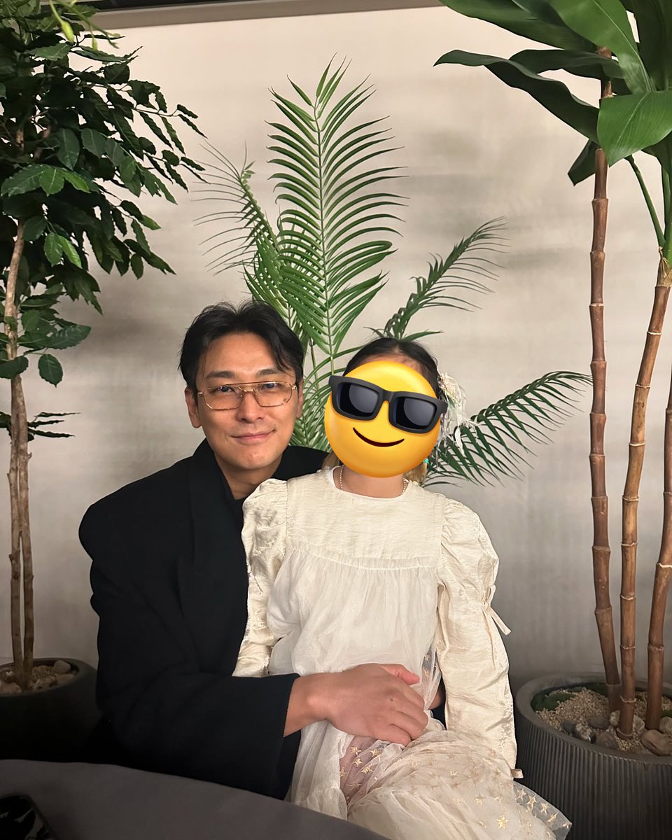 mmahaang's tweet photo. 결혼해줄것도아니면서 https://t.co/0VG8QeJ29f