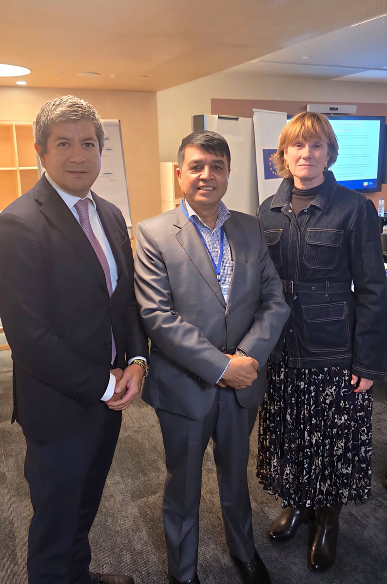 ChandraPDhakal's tweet image. Pleasure to meet high officials from the IOE Head Office, Geneva, during the IOE Advocacy Training and Young Professionals’ Academy in Istanbul, Turkey. A valuable opportunity to exchange insights, strengthen collaboration, and promote the voice of employers globally.
#IOE #FNCCI