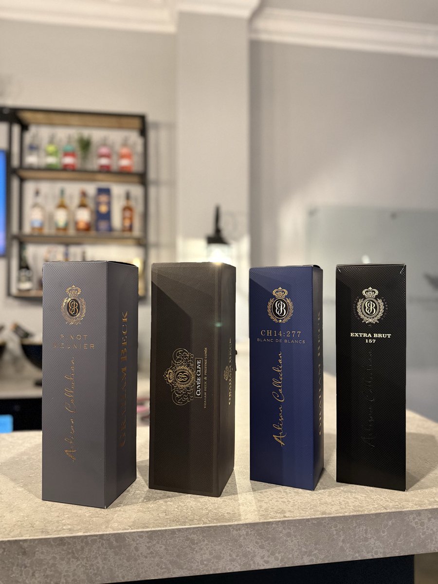 Craft • Man • Ship • In Pursuit of The Perfect Bubble. 

A very intimate Artisan Collection tasting at The Tasting Room Cedar last night. 

#NeverSayNoToBubbly