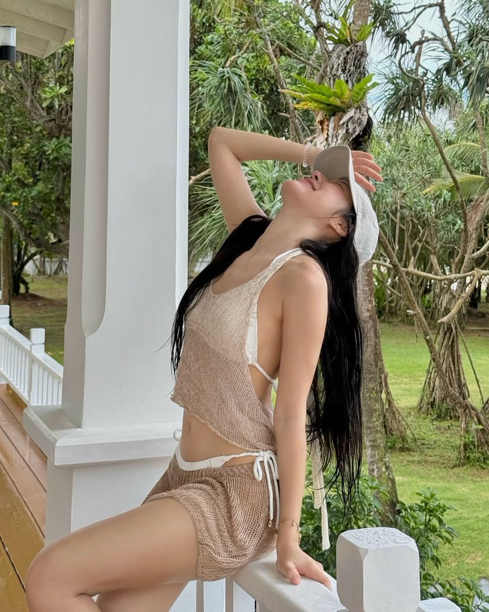 namtanfimm's tweet image. p'pook, i understand.. i get why you keep posting about ciize 🧎♀️ i'm crazy about her too 🫠
#กระปุกไซซี #kapookciize #ciizezphr