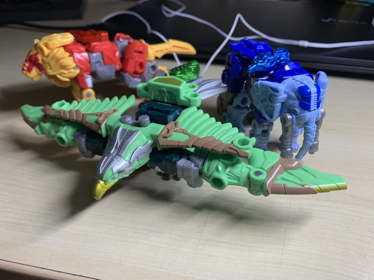 キミの相棒となるエナジービーストを選ぼう！