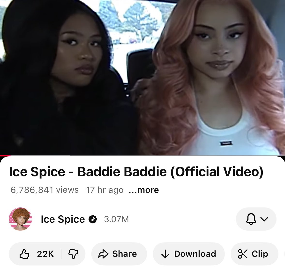 FABIOTHEBARB's tweet image. ice spice girl at least buy also the likes 😭😭