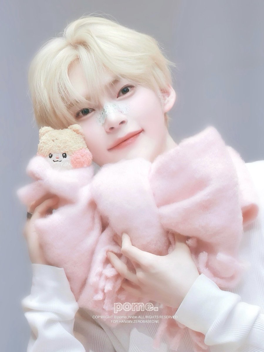 pome_hnbn's tweet photo. 251015  팬싸  #성한빈 
🎀🧣

#SUNGHANBIN #ソンハンビン #ゼベワン
#ZEROBASEONE  #ZB1  #제로베이스원 https://t.co/cOITkPnppo