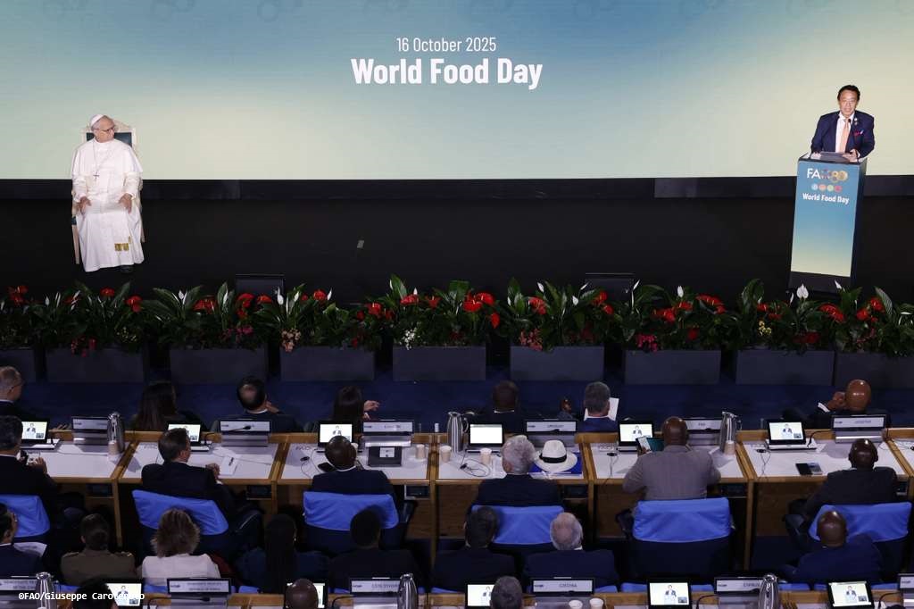 "The world’s leaders and people everywhere must come together united by our collective belief that the right to food is a basic human right, and that peace is a prerequisite for food security."

- <a href="/FAODG/">FAO Director-General QU Dongyu</a> QU Dongyu at the World Food Day &amp; #FAO80 Ceremony

🔴fao.org/webcast/en
