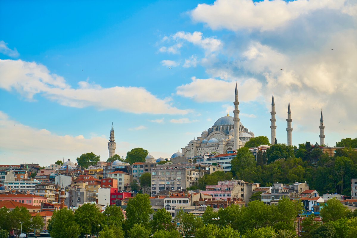 با کارناوال سفر کن، تور رایگان استانبول هدیه بگیر!
اگر از ۲۳ مهر تا ۲۳ آبان، یکی از خدمات کارناوال رو رزرو کنی، شانس برنده شدن یک تور رایگان استانبول رو بدست میاری!
برای دریافت تخفیف خدمات سفر کارناوال وارد صفحه زیر بشید:
krvl.ir/AB