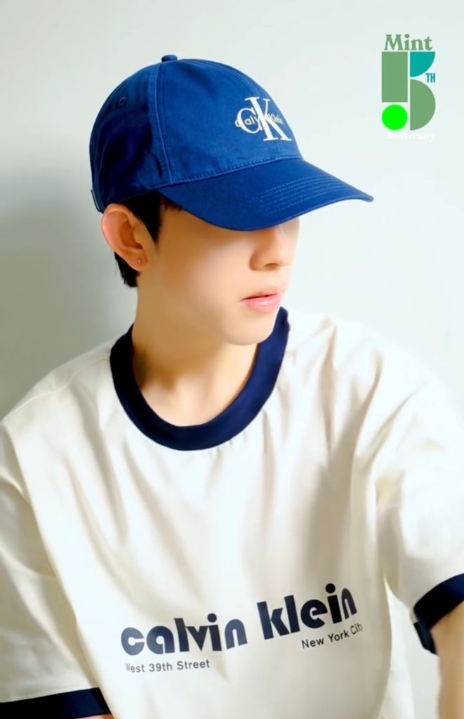 เยส อองรีกับ ck ชู้สแล้ว ชู้สอยู่ ชู้สต่อ 🥺

#CalvinKlein
#PROXIEOnglee