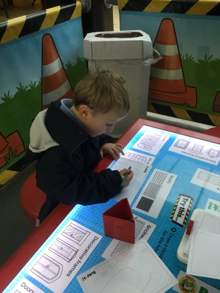 RGSprep's tweet image. Reception pupils had a great time at the Look Out Discovery Centre, enjoying lots of hands-on activities and opportunities to explore.

#RGSPrep #PrepSchoolSurrey #EarlyYears #SchoolTrip #CoCurricular #IndependentEducation