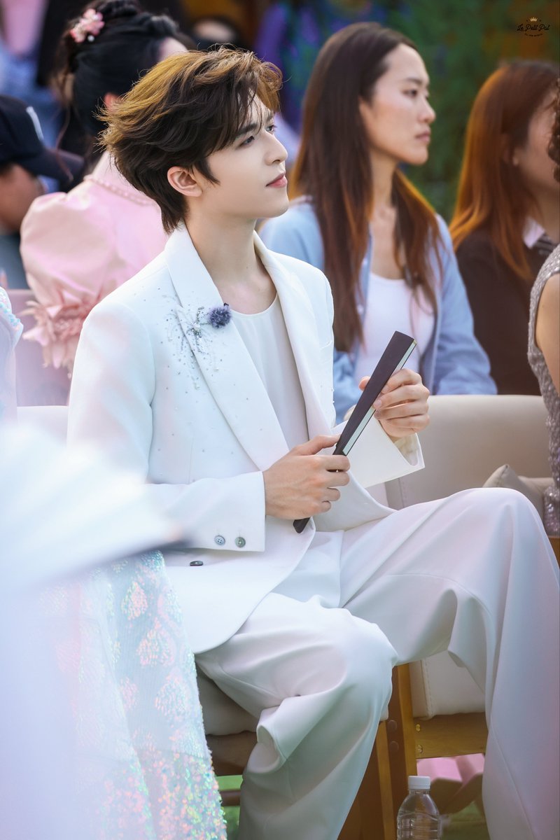 LePetitPat1020's tweet photo. 250704｜国风超有戏寻风季

国风金曲音乐会

@patrick_pppat

#PatrickFinkler #Patrick
#แพทริค #เจ้าปลาดาว
#尹浩宇 #Patrick尹浩宇 https://t.co/qpx7CIu7Dx
